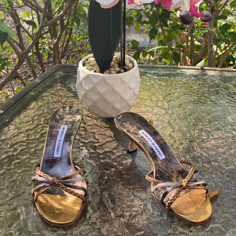 Manolo Blahnik Brown & Gold Strappy Kitten Heels - Picture 1 of 13
